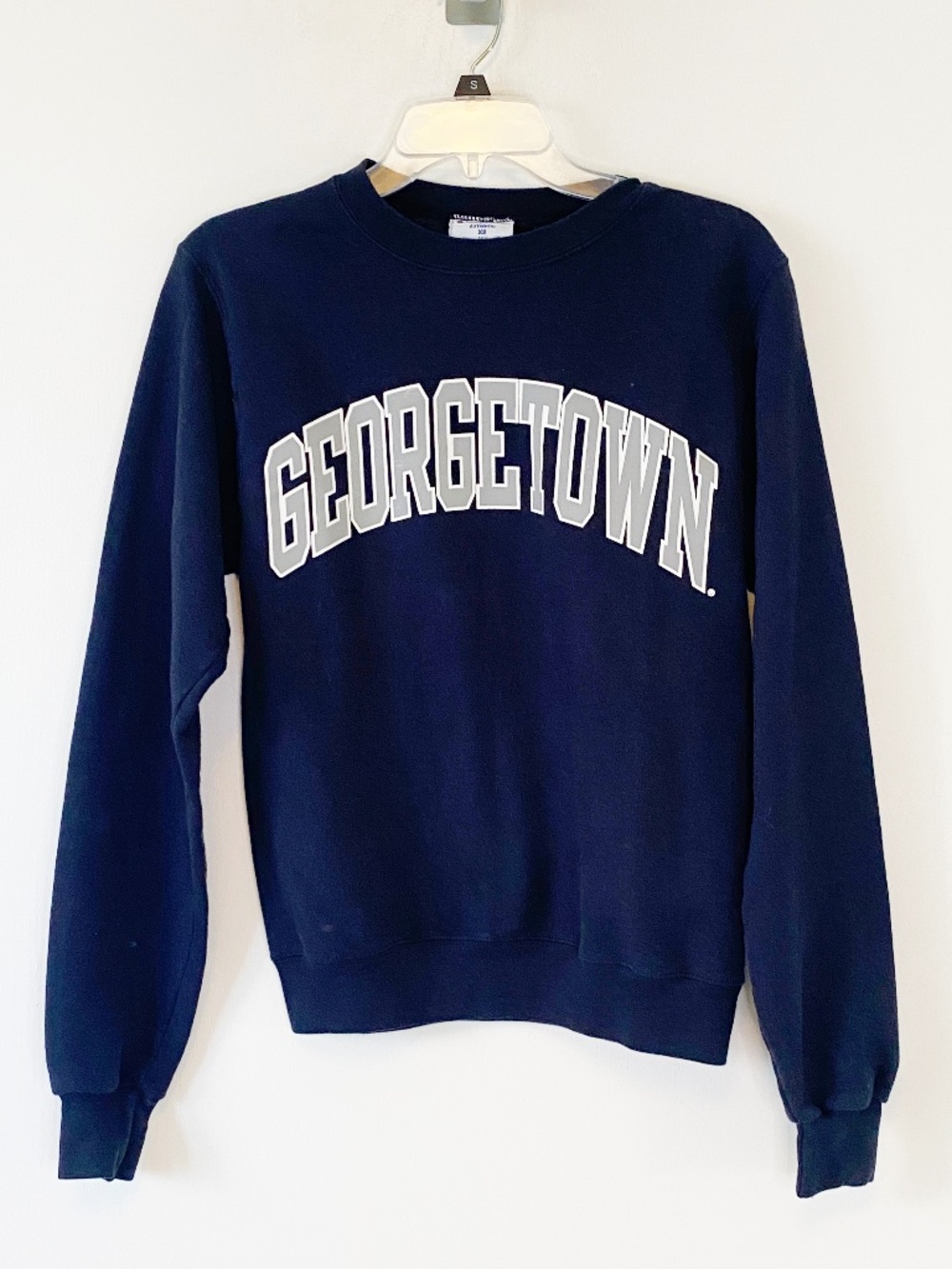 Georgetown sweatshirt size XS